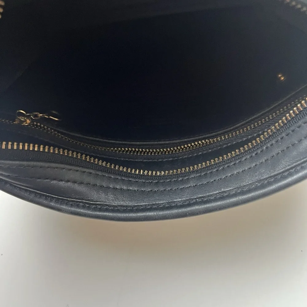 VTG Coach Metropolis Zip Bag 9087 Black Leather Brass Crossbody Y2K